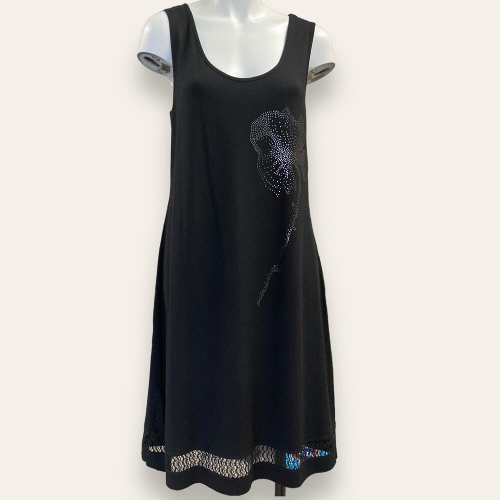 Medium relaxed fit Little Black Dress